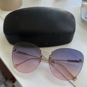 Salvatore Ferragamo | Salvatore Ferragamo SF178S 691 Butterfly Sunglasses